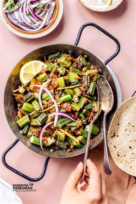 Easy Indian Okra curry (Bhindi bhaji) - Sandhya's Kitchen