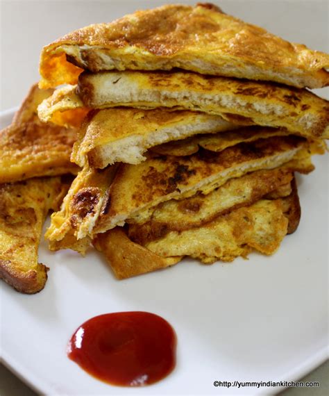 Bread Omelette Recipe or Omelet Sandwich - Yummy Indian Kitchen