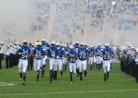 Duke Blue Devils pay tribute to military in season opener > Team Pope ...