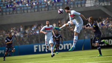 FIFA 13 gameplay screens