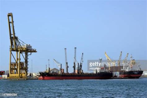 120 Port Of Dakar Stock Photos, High-Res Pictures, and Images - Getty ...