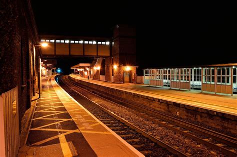 Along These Tracks Railway Blog: Wellingborough Railway Station Night ...