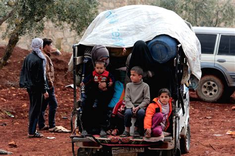 SYRIA-AFRIN-CIVILIANS-EVACUATION