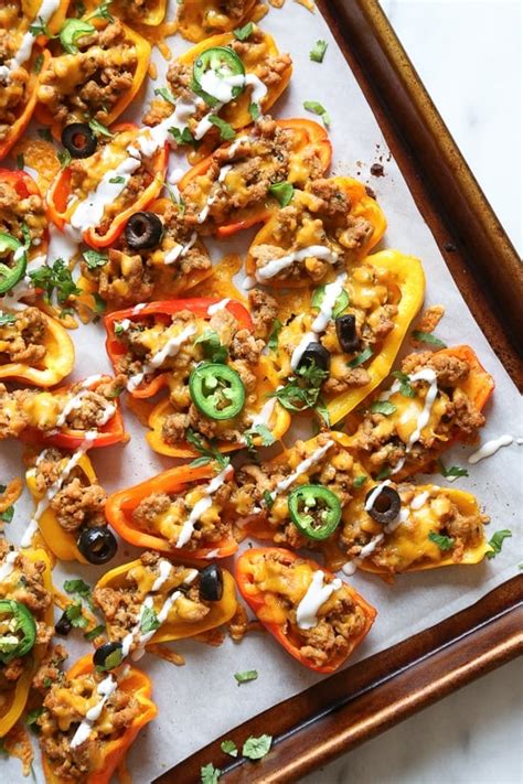 Mini Bell Pepper Loaded Turkey "Nachos" | Skinnytaste