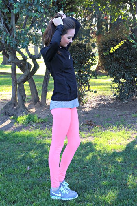 NEON WORKOUT LEGGINGS + GIVEAWAY - Katie Did What