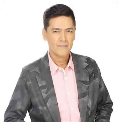 Vic Sotto in high spirits | Inquirer Entertainment