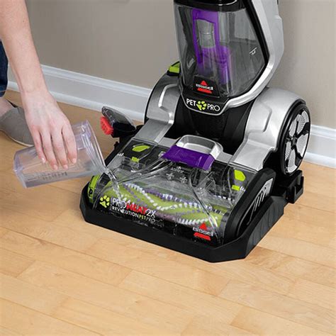 BISSELL ProHeat 2X® Revolution® Pet Pro Carpet Cleaner 22837