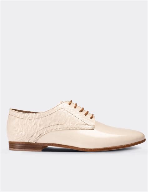 Beige Calfskin Leather Lace-up Shoes - Deery