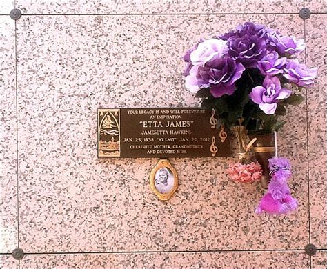 The grave of Etta James - Inglewood Park Cemetery, Inglewood, USA http://www.seeing-stars.com ...