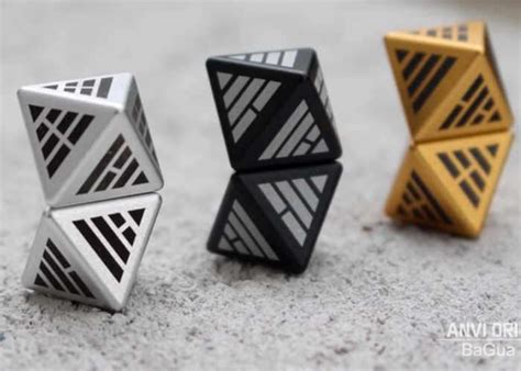 Unique BaGua Metal Binary Dice With Ancient Symbols (video) - Geeky Gadgets