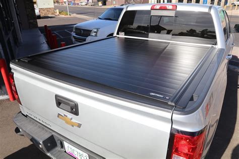 RetraxPRO MX: 2019-2024 Chevy Silverado/GMC Sierra 5.8′ Bed Retractable Aluminum Tonneau Cover ...