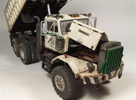 Autocar Dump Truck - Model Trucks: Big Rigs and Heavy Equipment - Model ...