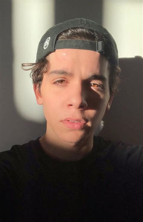 Sulivan Gwed Net Worth • Net Worth List