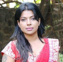 Kollywood Movie Actress Kaajal Pasupathi Biography, News, Photos, Videos | NETTV4U