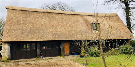 How long does a thatched roof last? | Simply Thatch