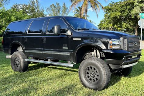 2003 Ford Excursion Limited 4x4 for Sale - Cars & Bids