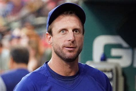 Why new Met Max Scherzer's eyes are two different colors