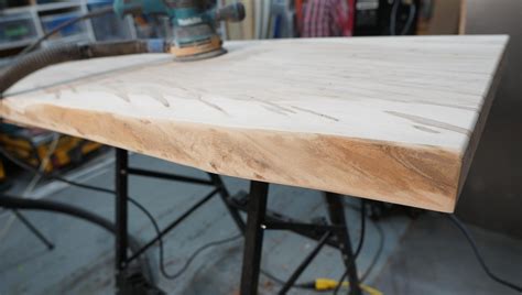 How to Make a Live Edge Desk : 5 Steps (with Pictures) - Instructables