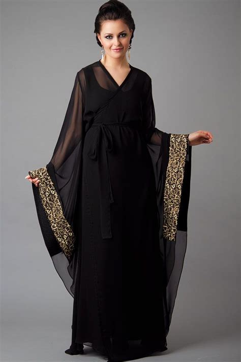 51 best images about Beautiful 'abayas on Pinterest | Beautiful, Muslim ...