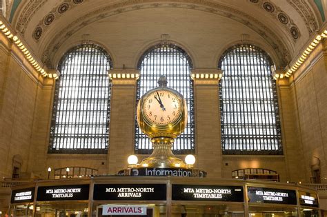 8 Hidden Secrets in New York City’s Grand Central Terminal | The Rockettes