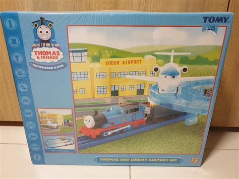 BN Thomas and Jeremy Airport Set (Tomy Thomas & Friends), Hobbies ...