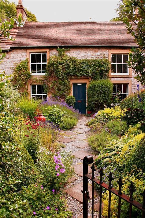 Tideswell | English cottage garden, Cottage garden, English cottage