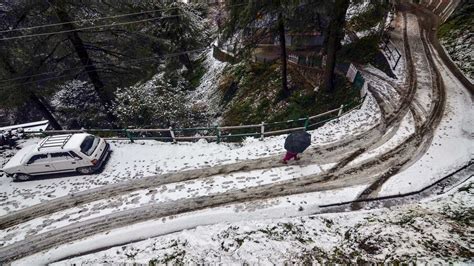 Shimla receives first snowfall of 2022 - India Today