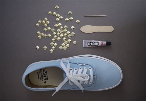 That Fashion Chick: DIY: Studded Vans {Try it!}