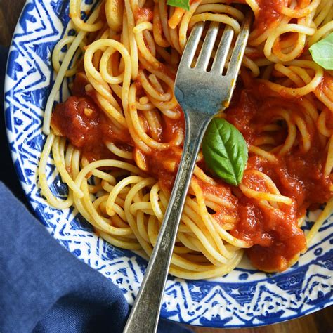 Spaghetti Marinara Recipe - An Edible Mosaic™