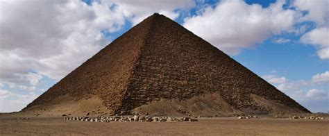 Dashur: Red Pyramid of Sneferu | Ancient Egypt Online