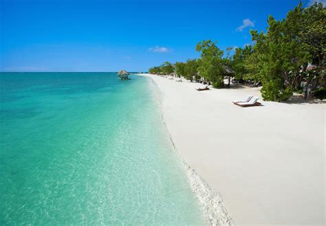 Which Sandals Resort Has The Best Beach - Dreams and Destinations Travel