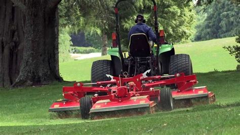 Trimax Mowing Systems – golfindustria