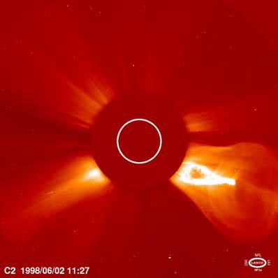 Spaceflight Now | Breaking News | The Sun's twisted mysteries