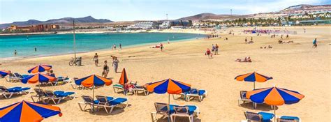 Visit Caleta de Fuste Beach in Fuerteventura | Lopesan Blog