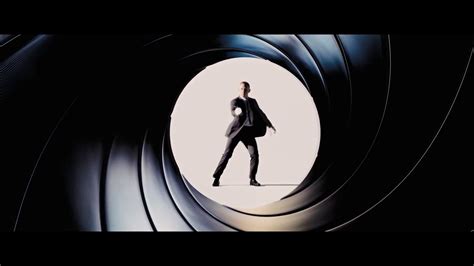 James Bond Gun Barrel Daniel Craig