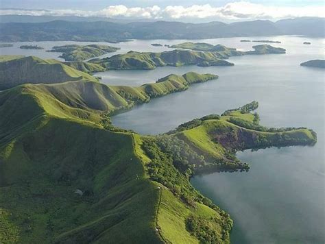 Wisata Danau Sentani: Rute, Harga Tiket, & Tipsnya