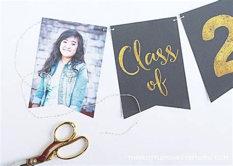 7 Easy DIY Graduation Party Ideas 2020 | Shutterfly | Graduation photo ...