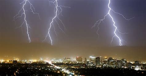 Phoenix weather: How to stay safe during Arizona's monsoon season