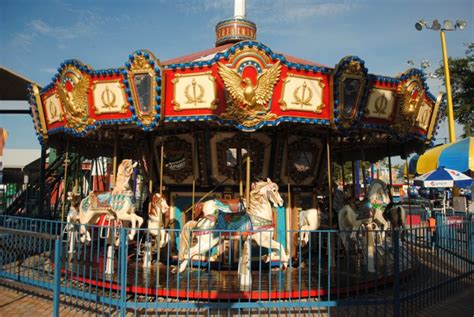 Carousel - Fun Spot America