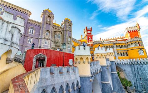 Book Your Pena Palace and Moorish Castle combo tickets