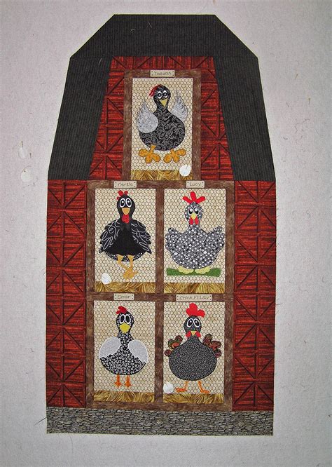 funky chickens in the hen house | Chicken quilt, Barn quilt patterns, Animal quilts