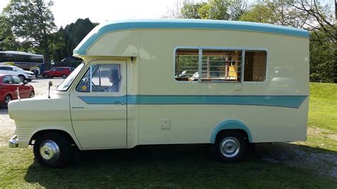 Vintage, Classic and Retro Motorhomes and Campervans for sale | Stalls ...