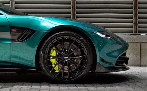 TopGear | Aston Martin Vantage F1 Edition launched in Malaysia - From RM978,000