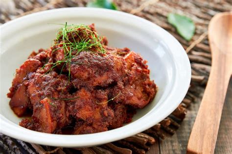 Chicken Rendang | Recipe | Recipes, Curry recipes, Indian food recipes