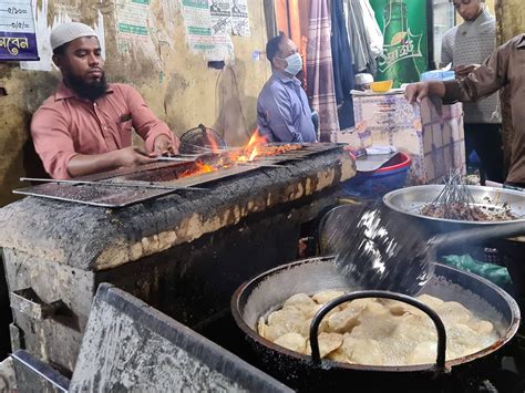 A Local's Guide to the BEST Street Food in Dhaka — Chef Denise