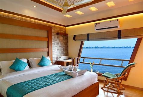 KERALA HOUSEBOATS $72 ($̶2̶1̶5̶) - Prices & Hotel Reviews - Alappuzha, India