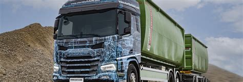 DAF starts field test of new generation distribution trucks