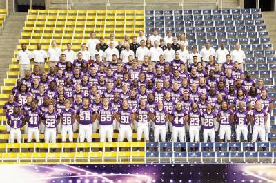 UNI Football Team. Uni Football, Football Roster, University Of ...