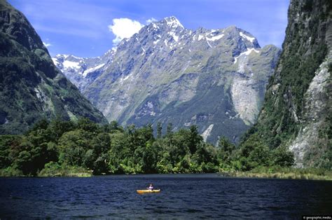 Milford Sound in Fiordland National Park - Geographic Media