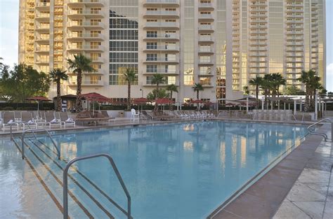 8 Best Hotels With Balconies On Las Vegas Strip - Updated | Trip101